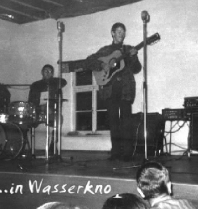 Fellow Rovers in Wasserknoden